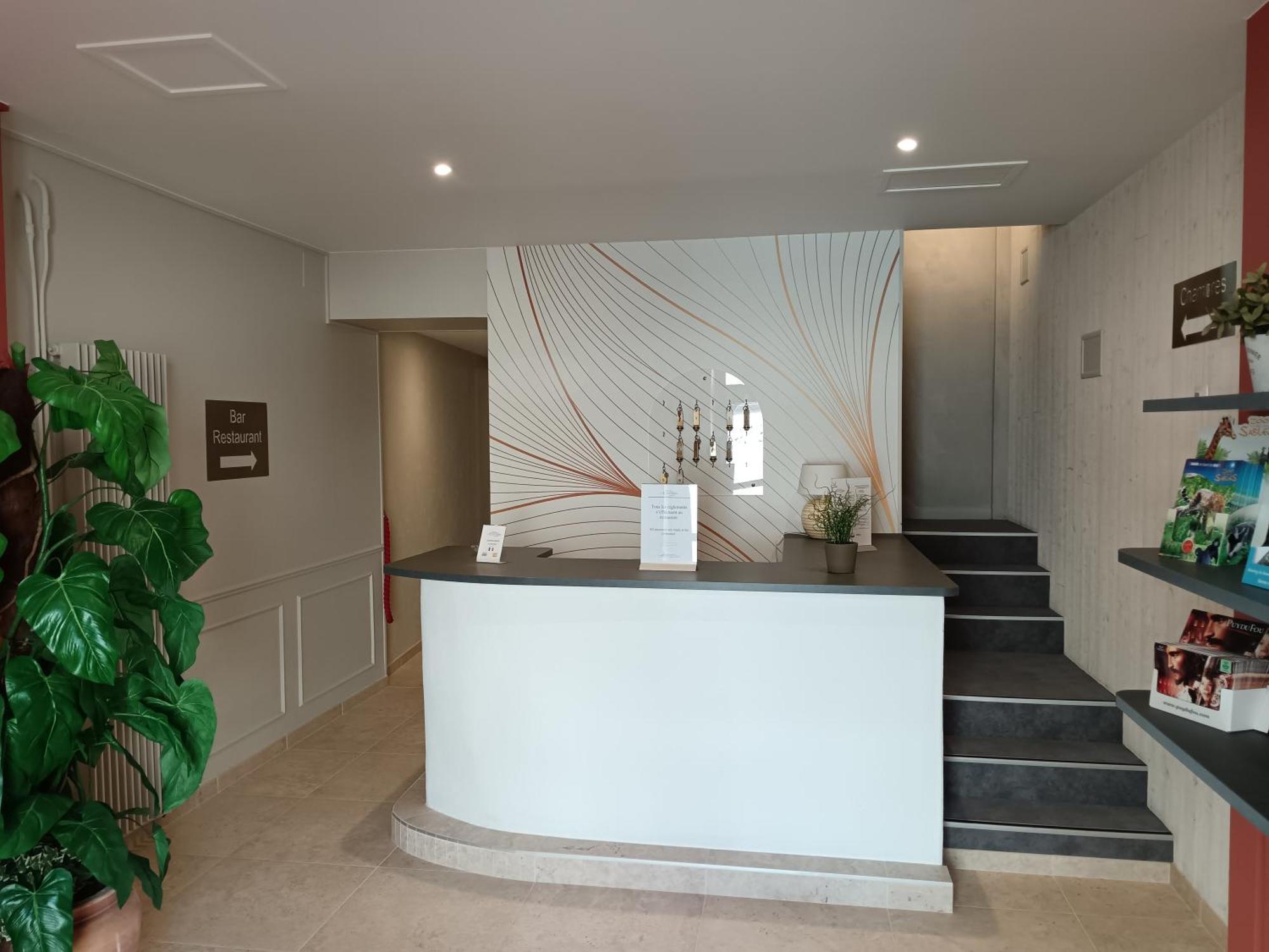 Hotel-Restaurant Les Colonnades Saint-Fulgent المظهر الخارجي الصورة